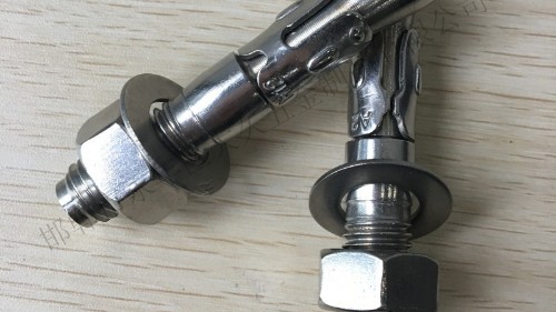 膨脹螺栓、化學(xué)螺栓和化學(xué)植筋，該如何區(qū)分呢